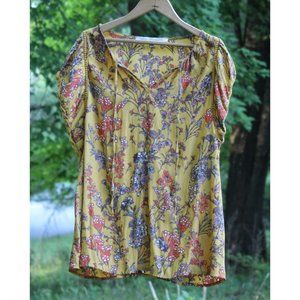 Small Yellow Blouse w/ Flowers